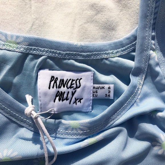 SOLD Princess Polly Huston top - Picture 2 of 3